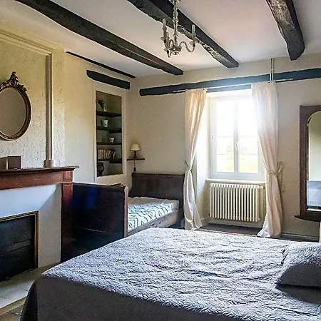 Bed and Breakfast Le Clos D'albray - D'hotes Et Comps-la-Grand-Ville