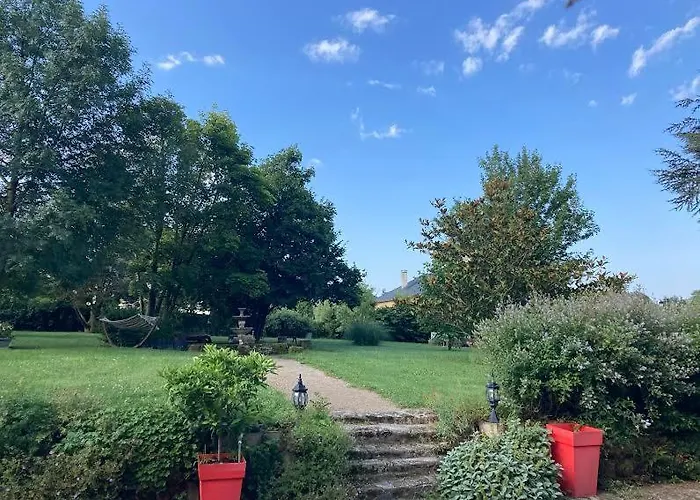 Nocleg ze śniadaniem Le Clos D'albray - D'hotes Comps-la-Grand-Ville